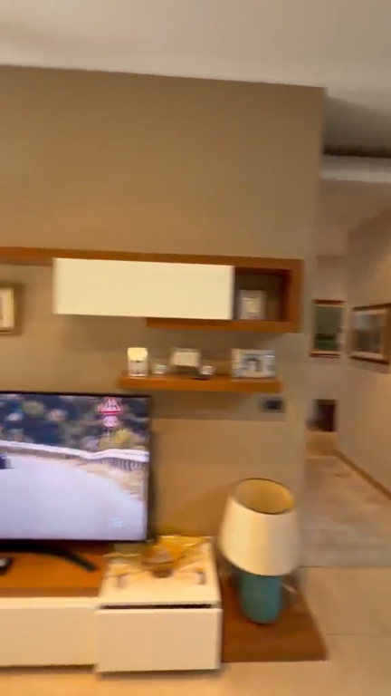 Apartament 2+1+2 per shitje Perballe me Deliorgjin !