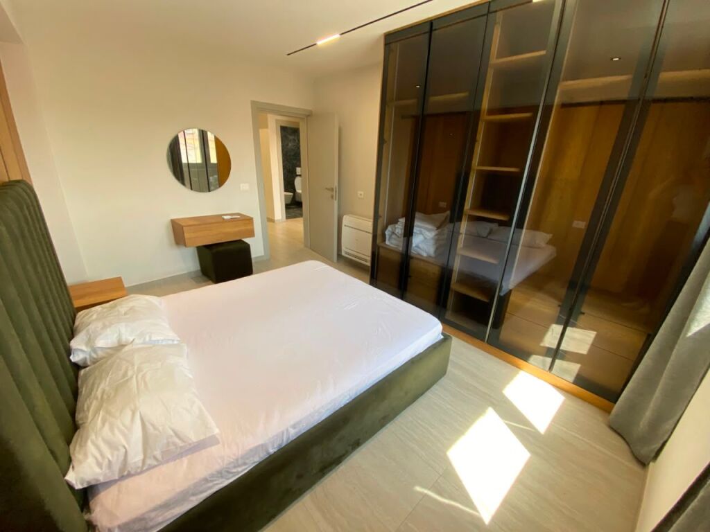 Apartament 2+1 ne hyrje te Durresit, per Shitje!