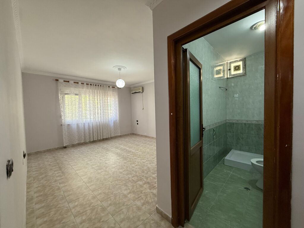 Shitet apartament / ambient biznesi ne laprake
