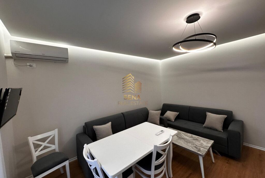 Qira, Apartament 1+1+blk, Materniteti Ri 45.000 Lek/muaj