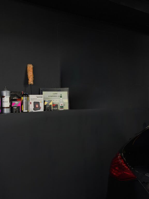 ATTIVITÀ DI AUTODETAIL, AUTOLAVAGGIO E PARCHEGGIO IN VENDITA - VLORE