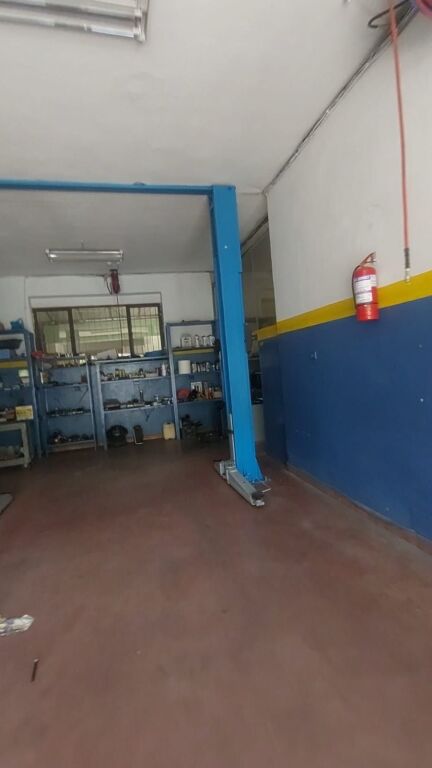 Affitto | Ambjent Biznesi | Zogu i Zi | 1700 €/mese