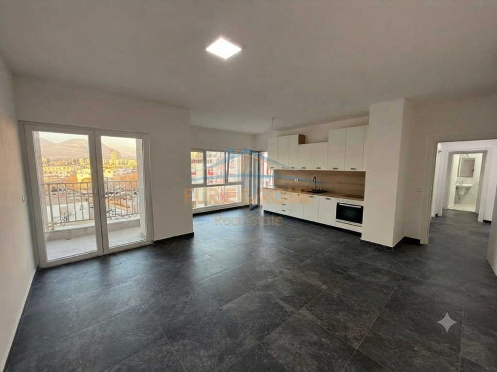 Shitet, Apartament 2+1+2 ,Zogu i Zi,Tiranë