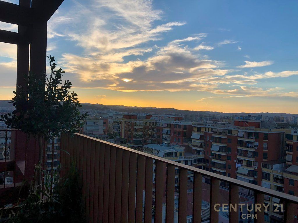 Apartament 2+1+2 për shitje – 21 Dhjetori