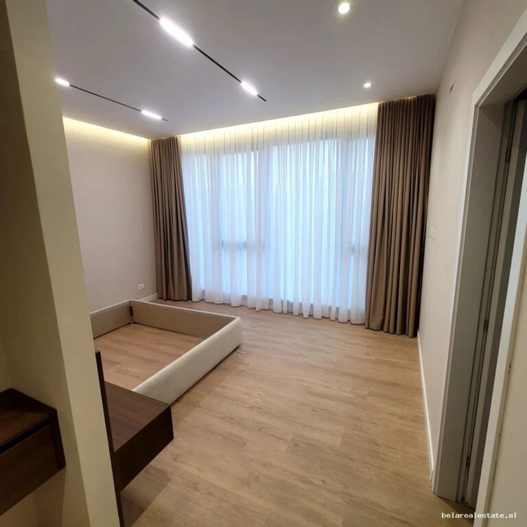 Vile 2 Kateshe Me Qera Tek Liqeni I Thate (ID BV22655)Tirane