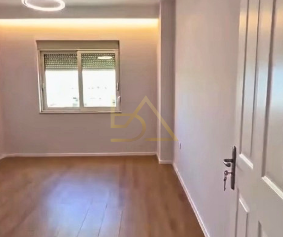 Apartament 2+1+2 për Shitje – Astir, pranë Bar 2 Palmave, Tiranë