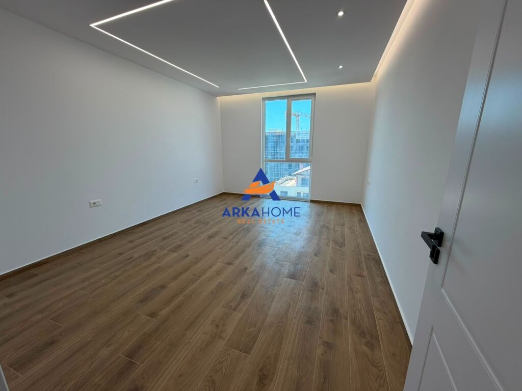 SHITET APARTAMENT 2+1 "REZIDENCA ALBULENA, PASKUQAN" 1500000 LEKE