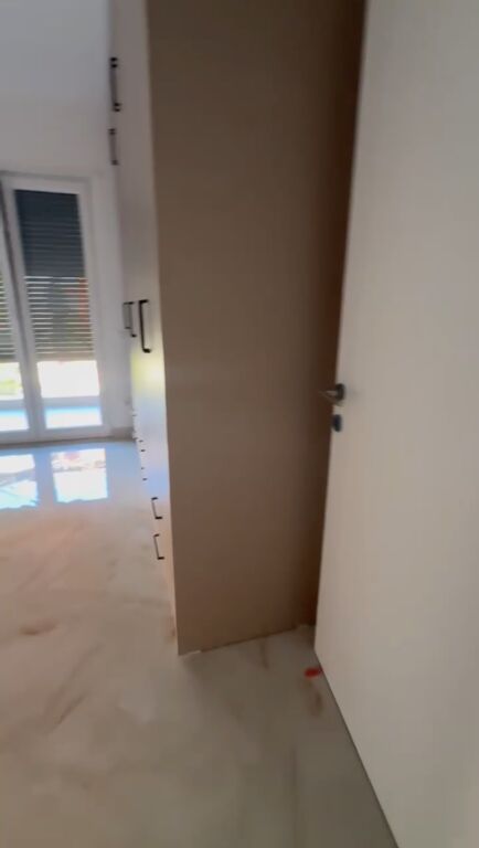 APARTAMENT ME QERA 2+1+POST PARKIMI