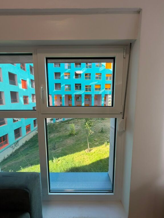 **For Rent: 1 Bedroom + Living Room + Balcony** 📍Ali Demi – Kadiu Complex | 2nd Floor | No Agency | 45,000 Lek/Month