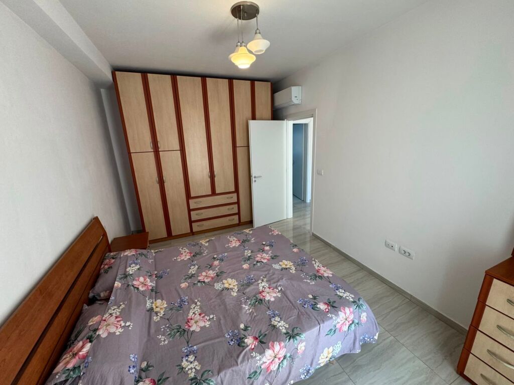 Apartament 1+1 me qira – Zogu i Zi,