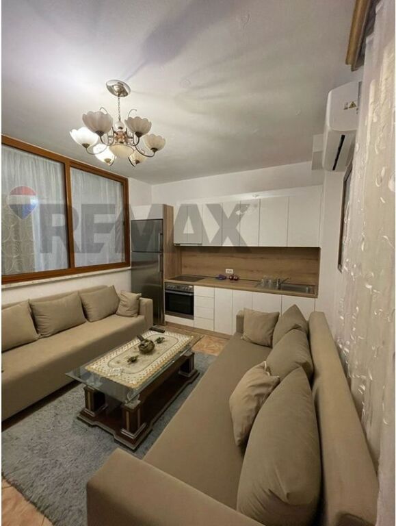 Apartament - Për Qira - Rruga Don Bosko, Tiranë