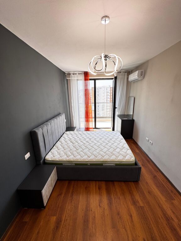 SHITET APARTAMENT 1+1 - KOMPLEKSI TURDIU ISH FUSHA AVIACIONIT