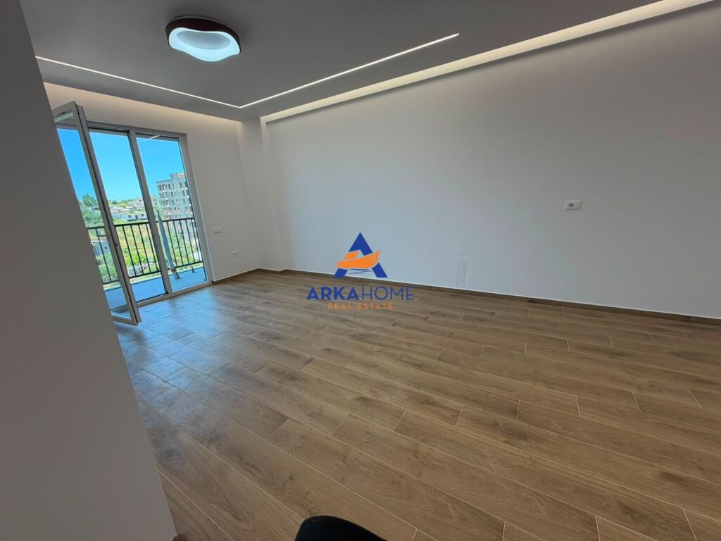 SHITET APARTAMENT 2+1 "REZIDENCA ALBULENA, PASKUQAN" 1500000 LEKE