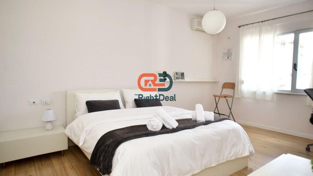 Tek Rruga E Dibres, Tek Kompleksi Halili, Jepet Me Qira Super Apartament 1+1, I Investuar Gati Per Banim!