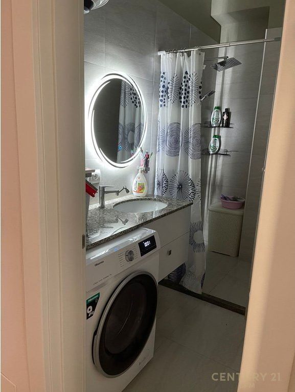 Apartament 2+1+2 për shitje – 21 Dhjetori