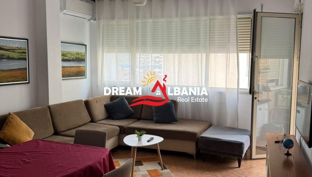 Jepet me Qira Apartament 1+1 te Kika 2, Komuna e Parisit ( 42111643 )