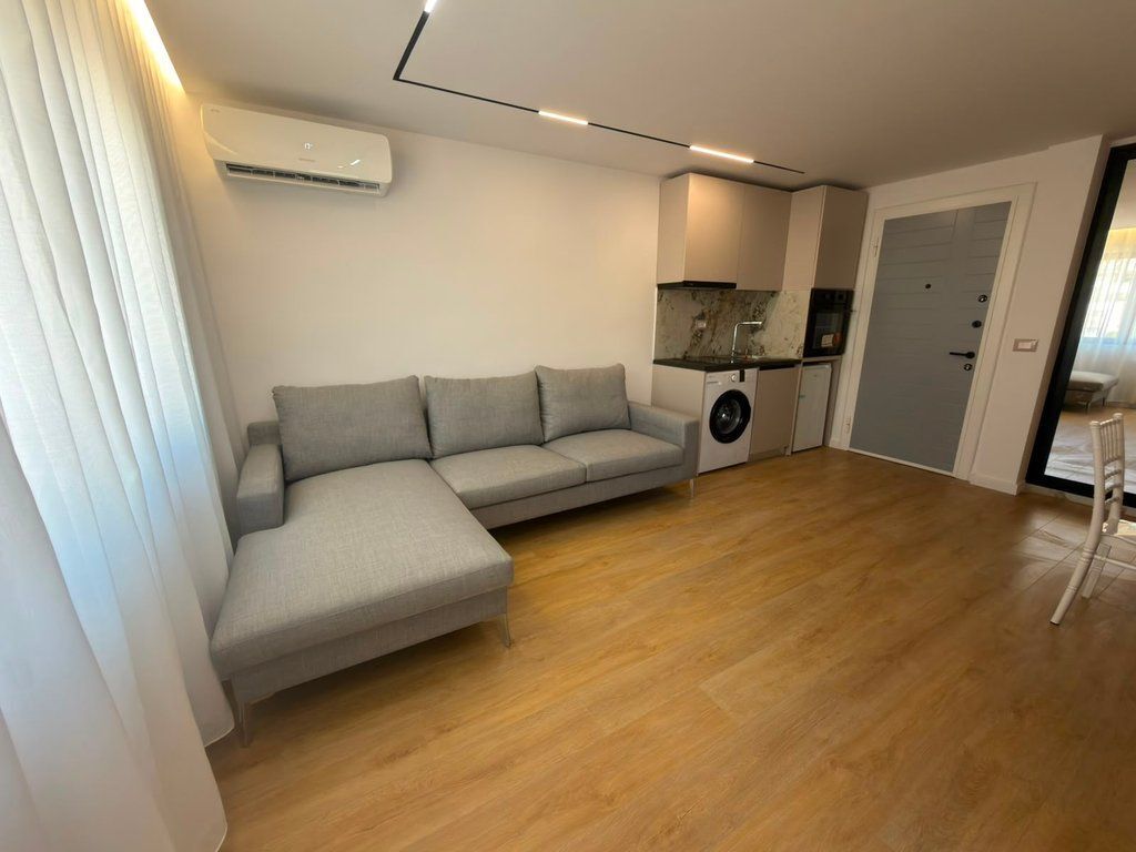 SHESIM APARTAMENT 1+1 PRANE STACIONIT TE TRENIT