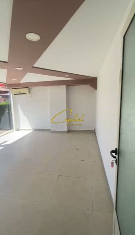 NEGOZIO DUPLEX IN AFFITTO 130 M2 21 DICEMBRE 100.000 LEKE