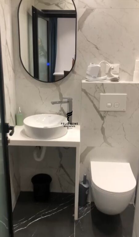 SHITET APARTAMENT 1+1 PAZARI RI 9.600.000 LEKE FH-82920