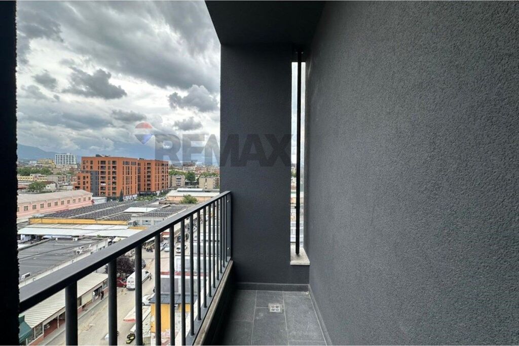 Apartment 2+1+2 for Rent – "5 Maji" Street, Tirana