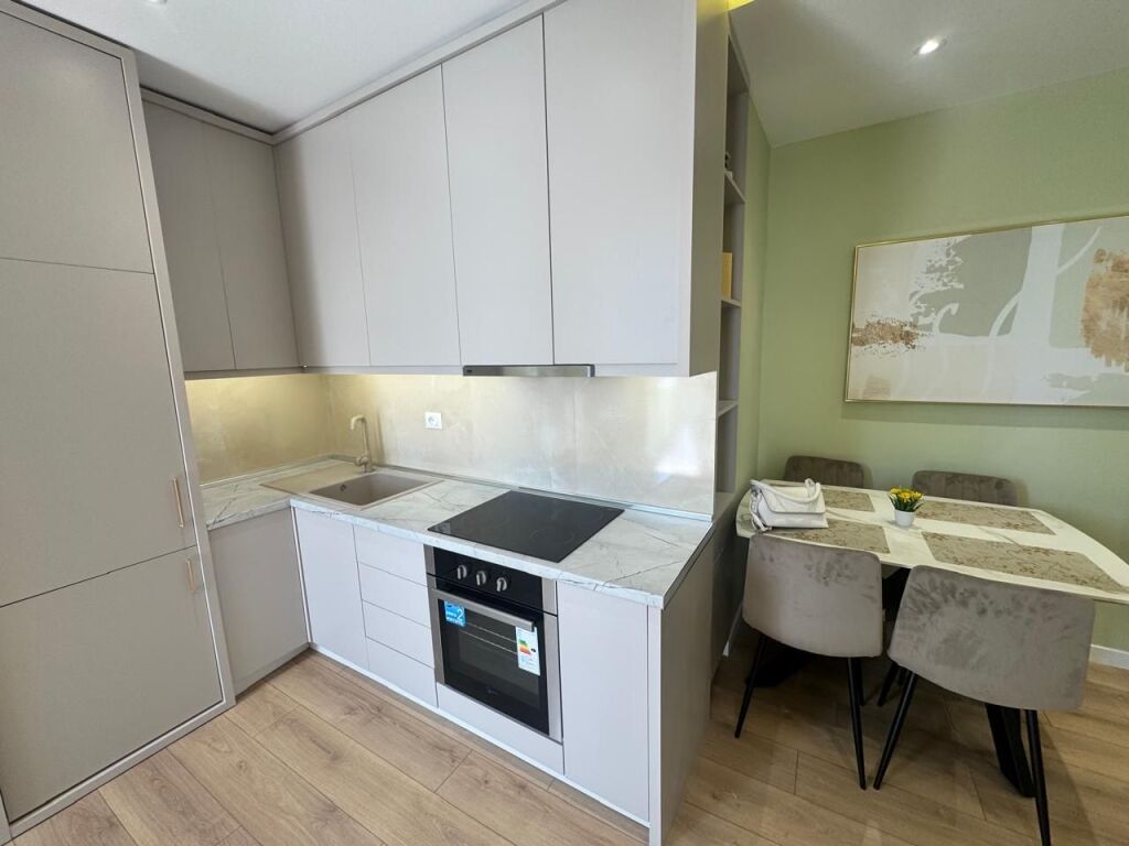Apartment 2+1 for sale in Myslym Shyri 
