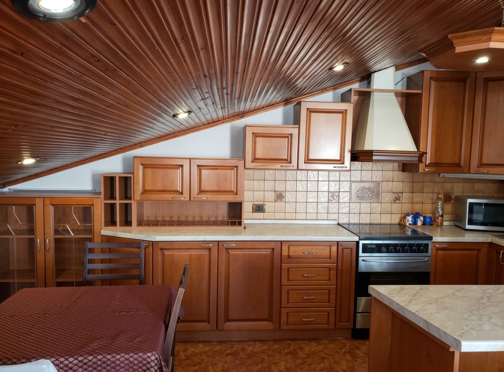 Appartamento 1+1 in affitto – Porcelan  - 380€ / mese  !