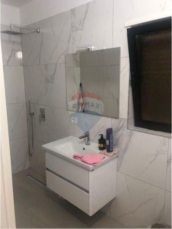 Apartament 3+1+2 per shitje Selvia !