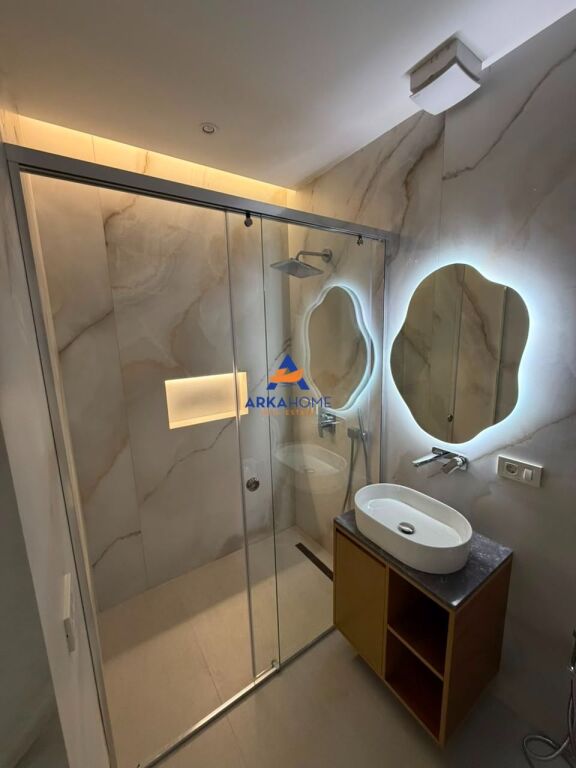 AFFITTASI APPARTAMENTO MODERNO 1+1+BALCONE "RESIDENCA GOLDEN TOWER,MINE PEZA" 1200 EURO