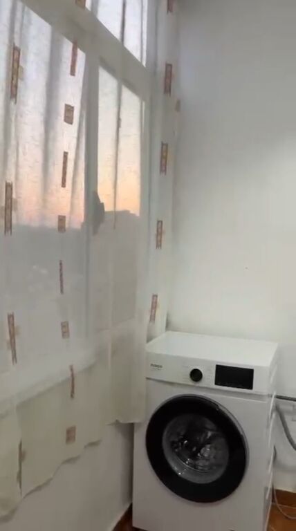 Qera | Garsoniere | Medreseja | 350 €/muaj