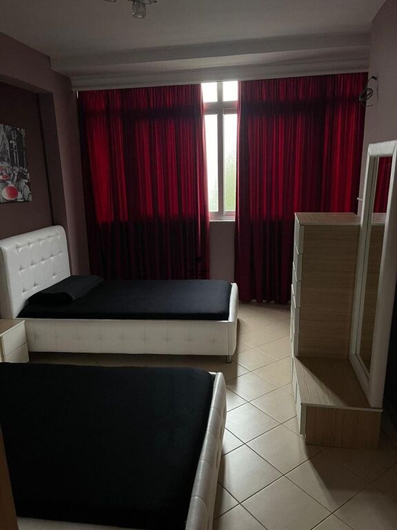 APPARTAMENTO IN AFFITTO 1+1 COMUNE DI PARIGI 50.000 LEKE FH-82835