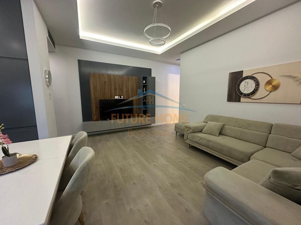 Qera, Apartament 2+1+ Parking,Kompleksi Delijorgji