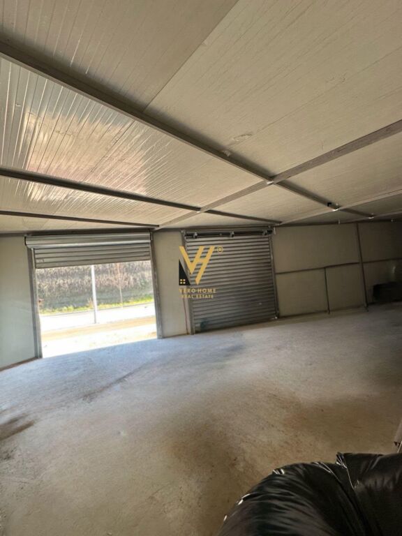 VENDESI MAGAZZINO 57 M2 IN AFFITTO IN PIAZZA SHQIPONJA 40.000 LEKE