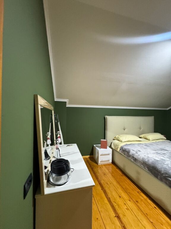 Villa privata su 3 piani in affitto