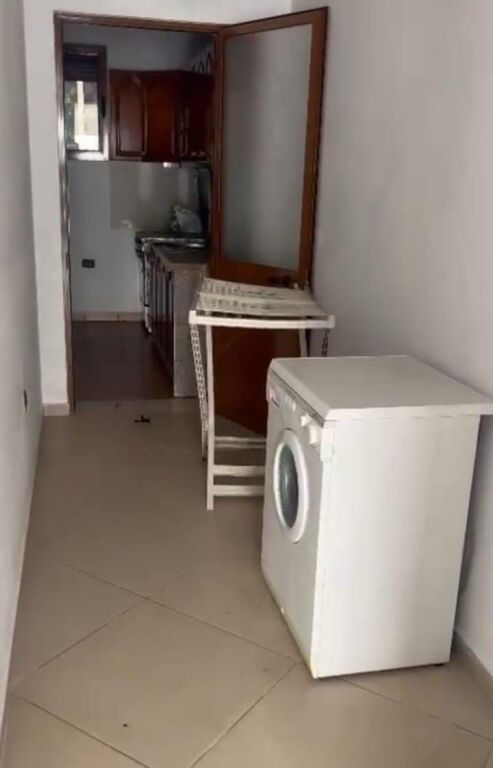 Rent | Shtëpi private 1 + 1 | Rruga Myslym Keta | 250 €/month