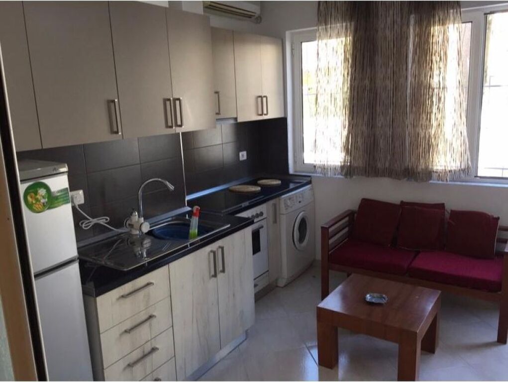 Qera | Garsoniere | Rruga e Durresit | 450 €/muaj