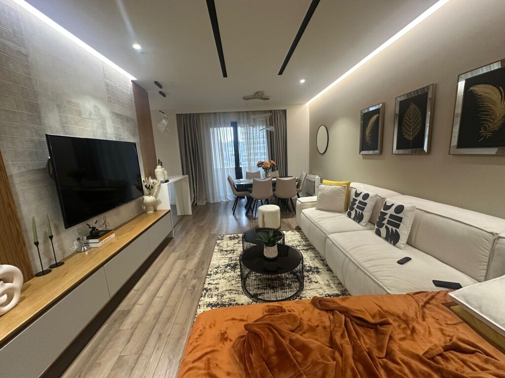 Rent | Apartament 3 + 1 | Rruga e Kosovareve | 2300 €/month