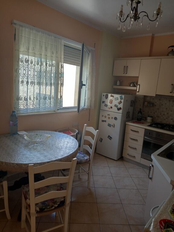 Apartament 2+1 për shitje në Vollga!