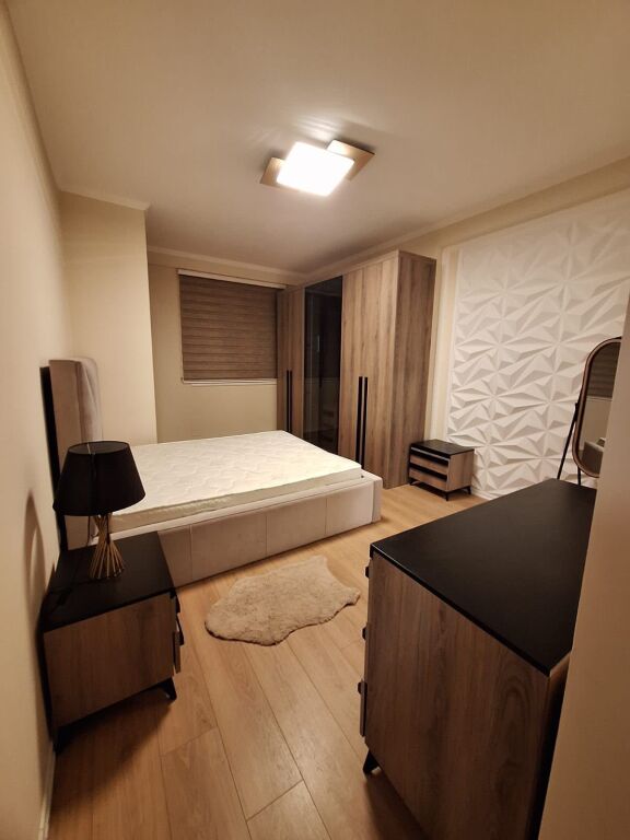 Jepet me qera super apartament 2+1+2+Post Parkimi në Yzberisht