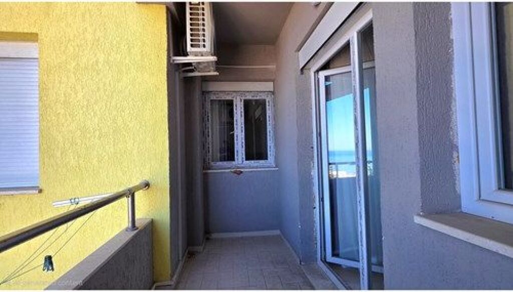 Appartamento 1+1 in vendita vicino a Marina Bay, Vlore