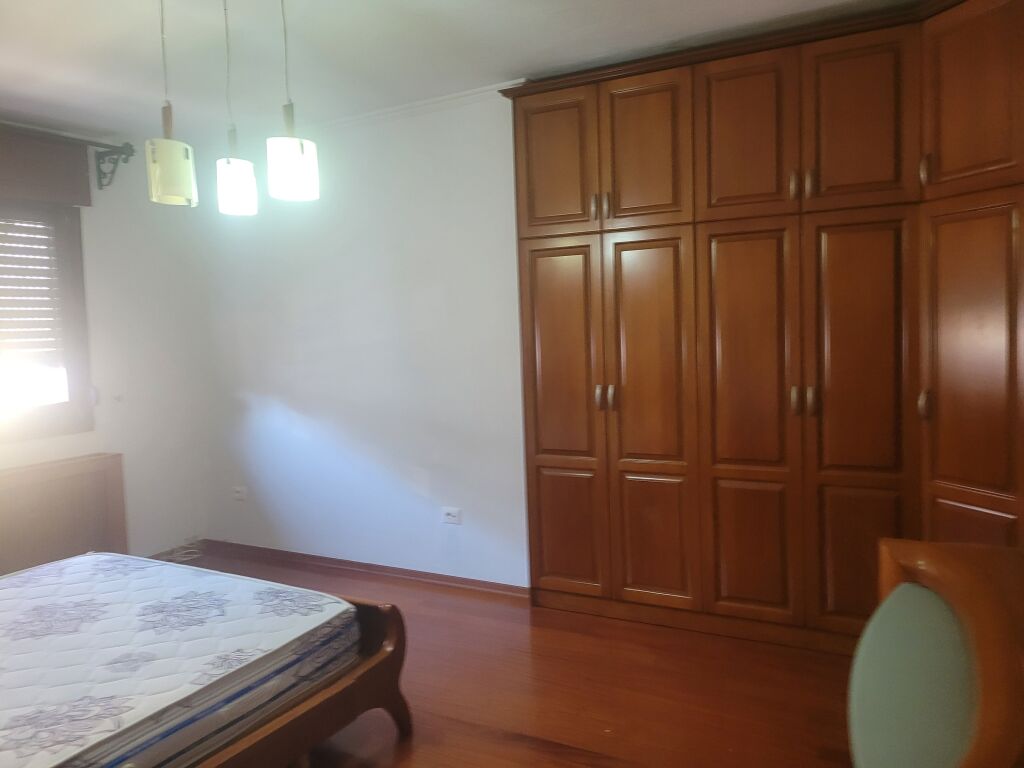 Super 3+1 apartment for rent at Lulishtja, Paris Commune