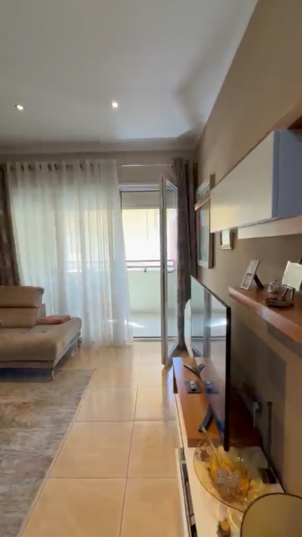 Apartament 2+1+2 per shitje Perballe me Deliorgjin !