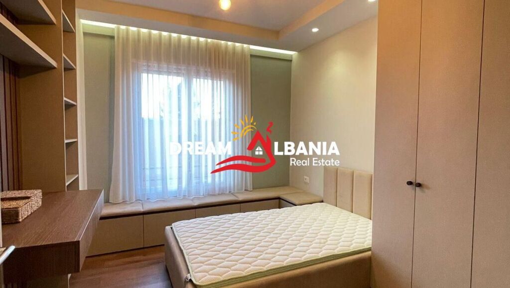 Affittasi appartamento 2+1 a Selitë vicino alla Moschea ( 42215624)
