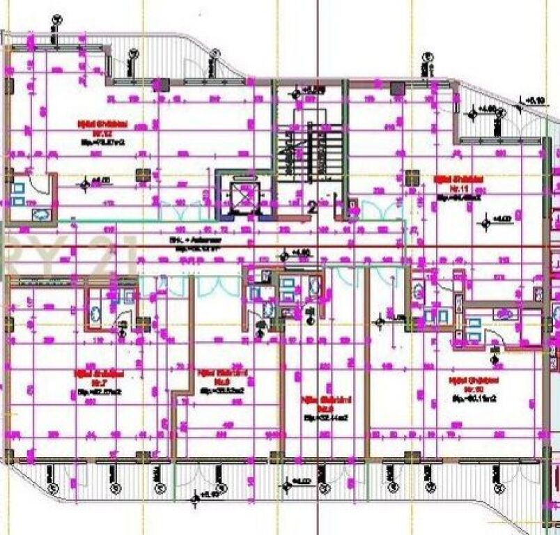 In vendita il primo piano di un edificio nuovo, Via Elbasan! 3.760.000 €