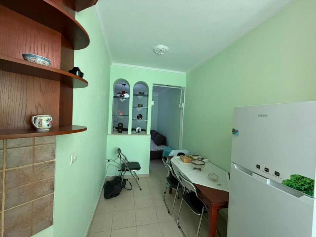 Shitet Apartament 1+1 te Shkembi Kavajes 68.000€