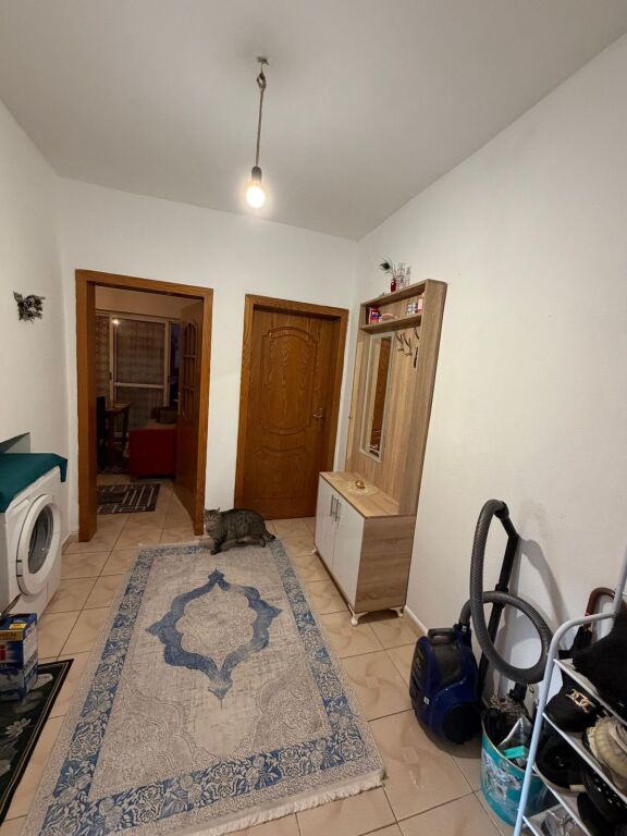 🏡 Shitet Apartament 1+1