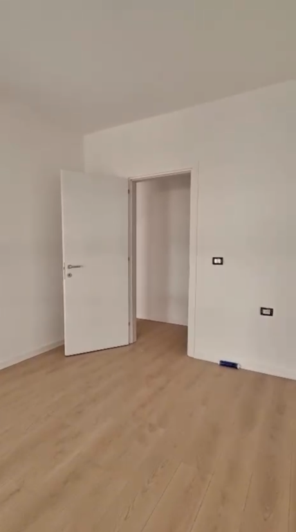 Apartament 2+1+2 per shitje Tek Univers City !