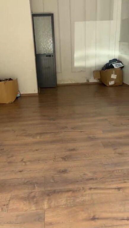 Affitto | Ambjent Biznesi | Sheshi Willson | 400 €/mese