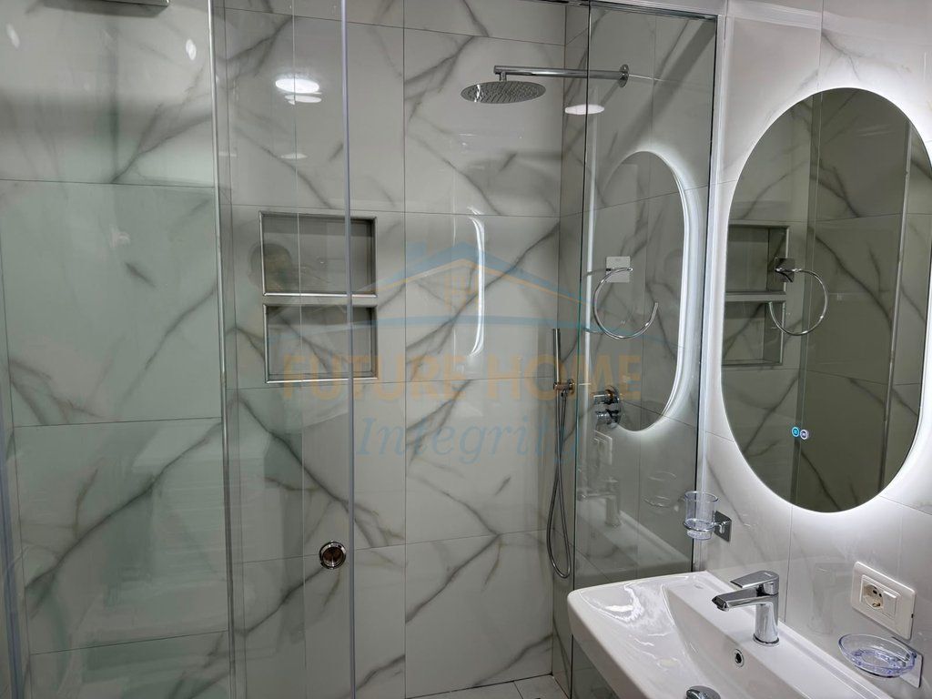 Qera, Apartament 1+1, Kompleksi Tom Doshi, Tiranë.