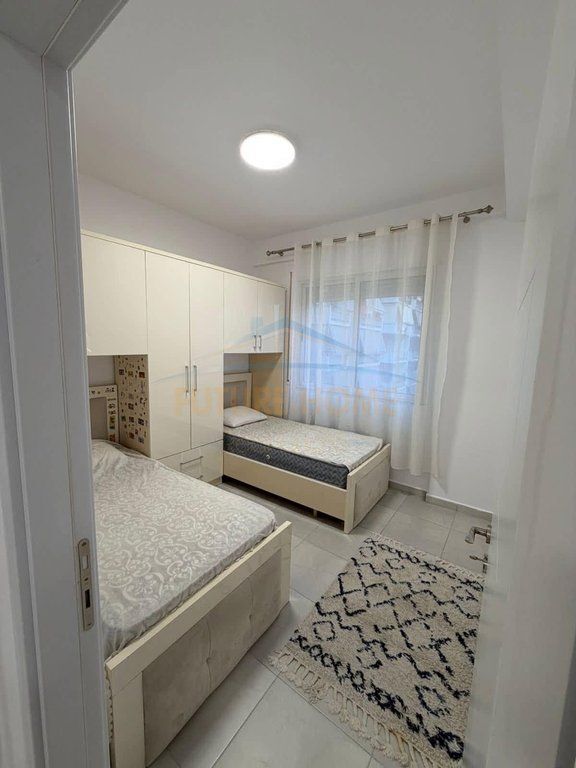 Qera, Apartament 2+1, Golden Park Tirana