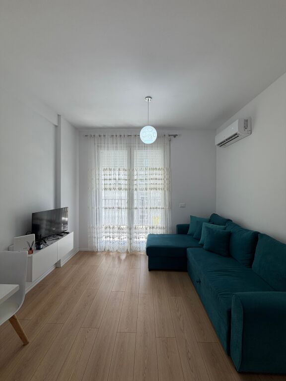 Appartamento 1+1 in affitto a Univers City